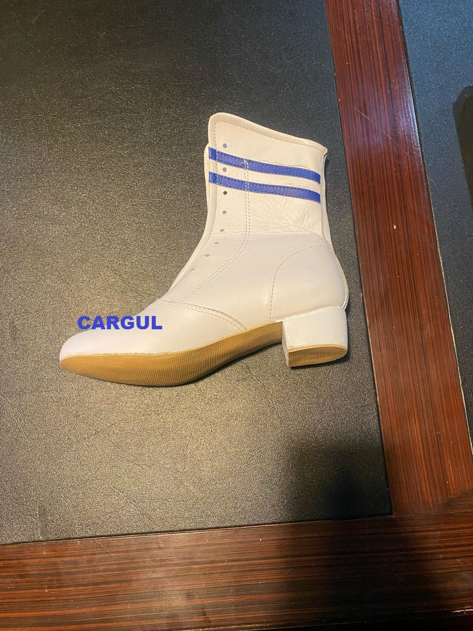 Damen-Tanzschuh für Gardetanz in Weiß Leder Gardestiefel Tanzschuhe