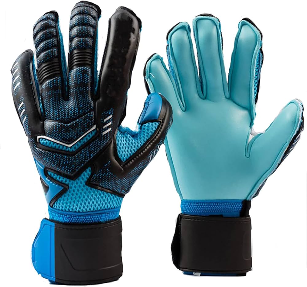 GOALKEEPER GLOVES
