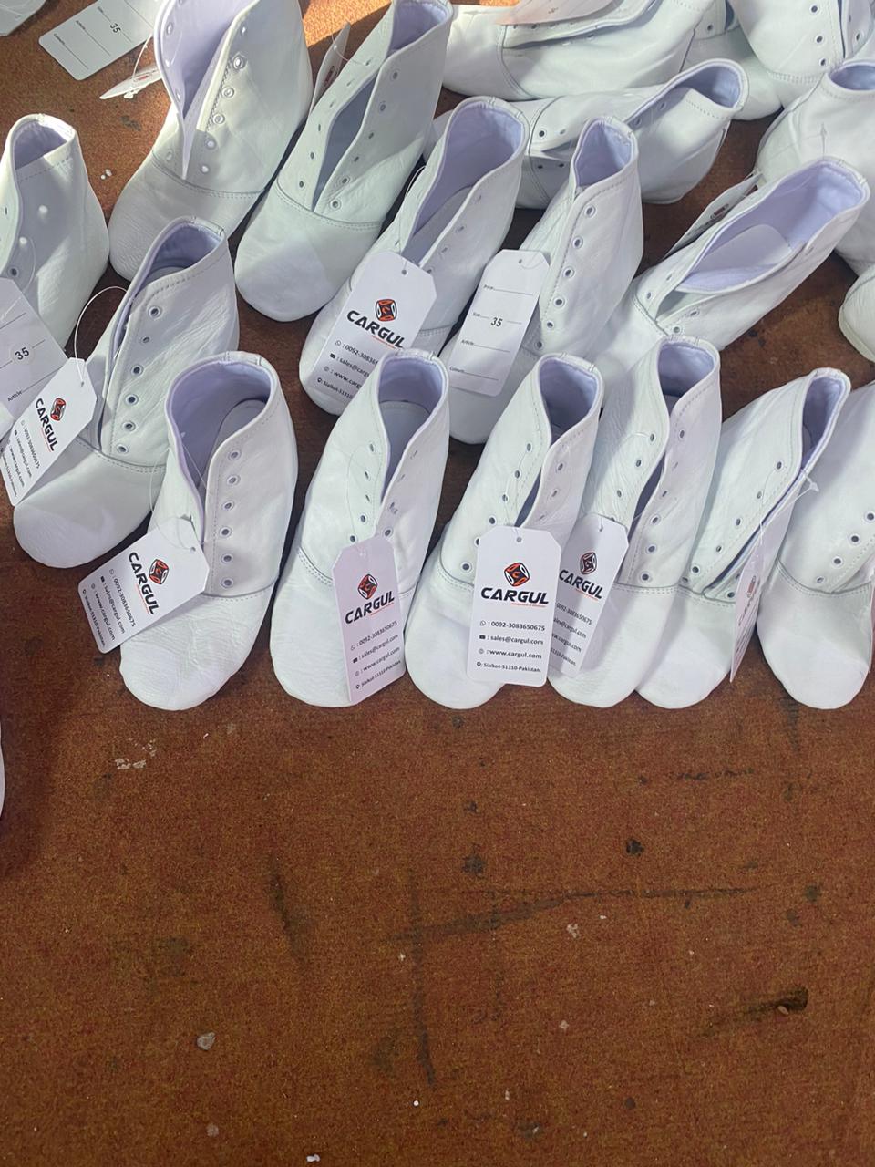 GARDESTIEFEL PRODUCTION 